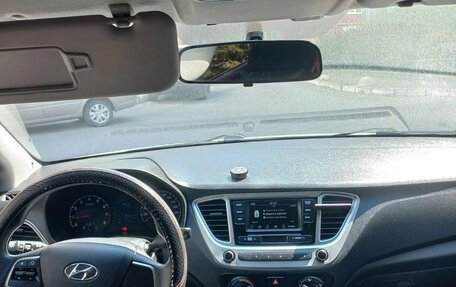 Hyundai Solaris II рестайлинг, 2019 год, 920 000 рублей, 7 фотография