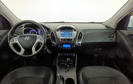 Hyundai ix35 I рестайлинг, 2013 год, 1 180 000 рублей, 10 фотография