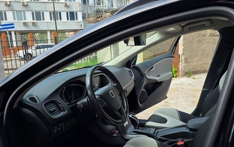 Volvo V40 Cross Country I, 2019 год, 1 750 000 рублей, 8 фотография