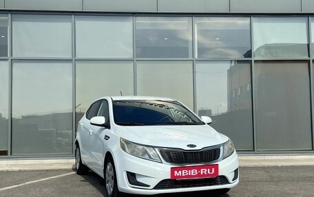 KIA Rio III рестайлинг, 2012 год, 599 000 рублей, 2 фотография