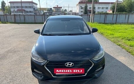 Hyundai Solaris II рестайлинг, 2018 год, 1 150 000 рублей, 4 фотография