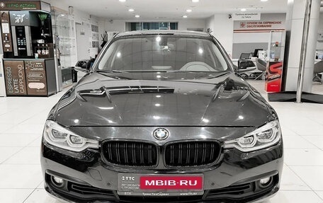 BMW 3 серия, 2018 год, 2 222 000 рублей, 2 фотография
