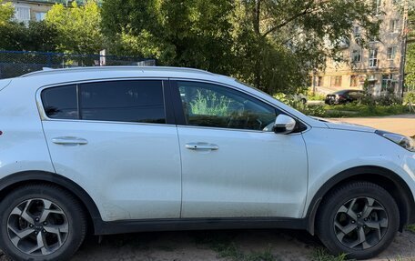 KIA Sportage IV рестайлинг, 2019 год, 1 800 000 рублей, 4 фотография