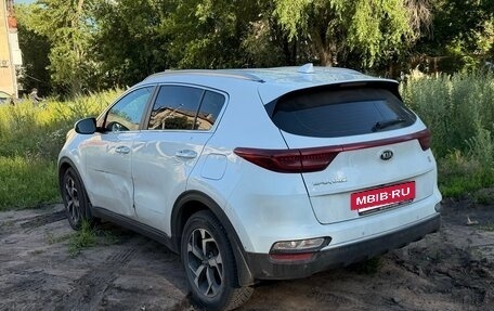 KIA Sportage IV рестайлинг, 2019 год, 1 800 000 рублей, 5 фотография