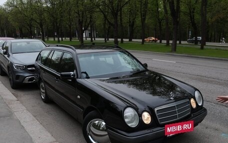 Mercedes-Benz E-Класс, 1999 год, 520 000 рублей, 5 фотография