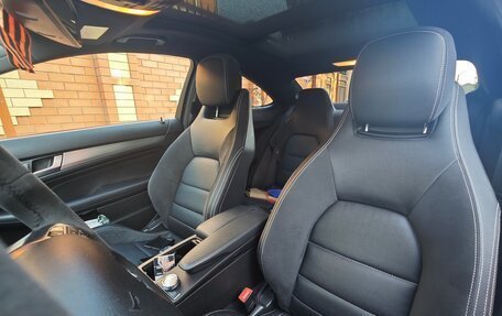 Mercedes-Benz C-Класс, 2015 год, 1 700 000 рублей, 19 фотография