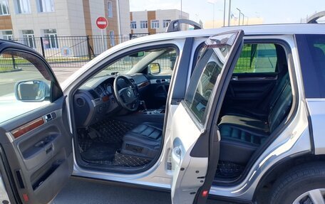 Volkswagen Touareg III, 2005 год, 750 000 рублей, 5 фотография