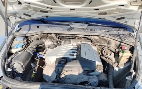 Volkswagen Touareg III, 2005 год, 750 000 рублей, 13 фотография