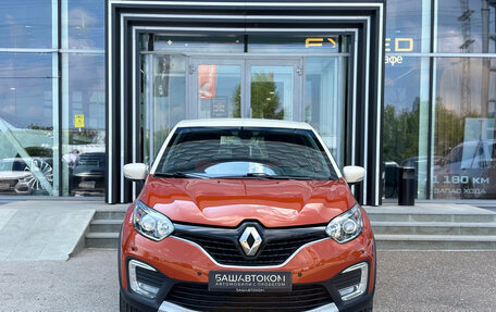 Renault Kaptur I рестайлинг, 2017 год, 1 360 000 рублей, 2 фотография