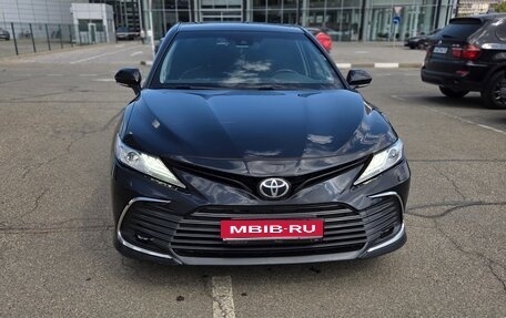 Toyota Camry, 2021 год, 3 150 000 рублей, 1 фотография