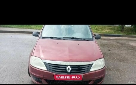 Renault Logan I, 2010 год, 165 000 рублей, 1 фотография