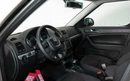 Skoda Yeti I рестайлинг, 2012 год, 998 000 рублей, 5 фотография