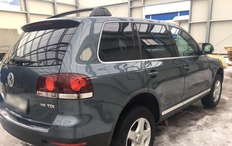 Volkswagen Touareg III, 2007 год, 850 000 рублей, 2 фотография