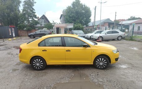 Skoda Rapid I, 2014 год, 570 000 рублей, 3 фотография