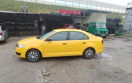 Skoda Rapid I, 2014 год, 570 000 рублей, 2 фотография