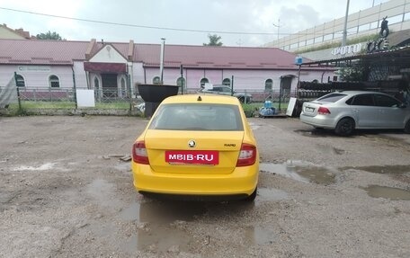 Skoda Rapid I, 2014 год, 570 000 рублей, 4 фотография