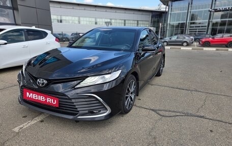 Toyota Camry, 2021 год, 3 150 000 рублей, 18 фотография