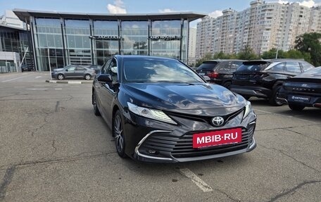 Toyota Camry, 2021 год, 3 150 000 рублей, 17 фотография
