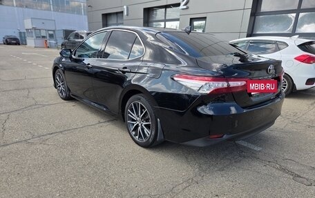 Toyota Camry, 2021 год, 3 150 000 рублей, 15 фотография