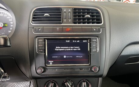 Volkswagen Polo VI (EU Market), 2010 год, 670 000 рублей, 3 фотография