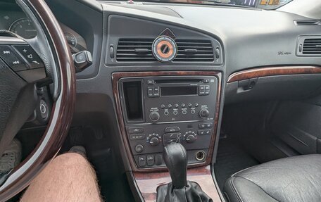 Volvo S60 III, 2004 год, 620 000 рублей, 4 фотография