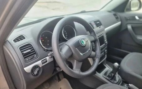 Skoda Yeti I рестайлинг, 2011 год, 730 000 рублей, 15 фотография