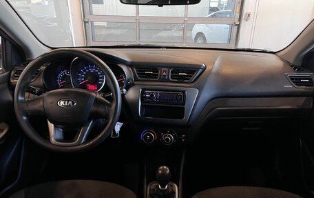 KIA Rio III рестайлинг, 2013 год, 845 000 рублей, 9 фотография