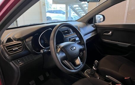 KIA Rio III рестайлинг, 2013 год, 845 000 рублей, 23 фотография