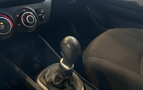KIA Rio III рестайлинг, 2013 год, 845 000 рублей, 31 фотография