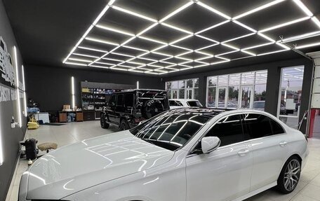 Mercedes-Benz E-Класс, 2016 год, 2 300 000 рублей, 2 фотография