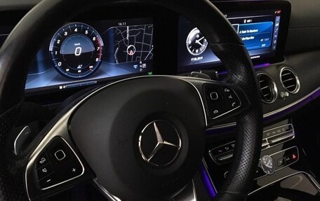 Mercedes-Benz E-Класс, 2016 год, 2 300 000 рублей, 5 фотография
