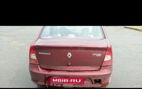 Renault Logan I, 2010 год, 165 000 рублей, 2 фотография