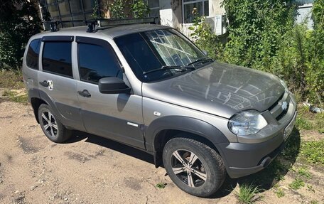 Chevrolet Niva I рестайлинг, 2013 год, 389 000 рублей, 1 фотография