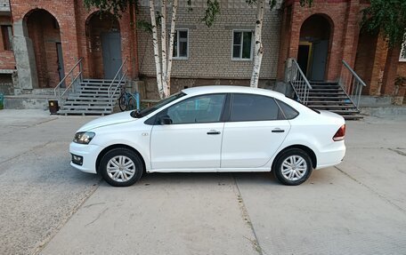 Volkswagen Polo VI (EU Market), 2019 год, 700 000 рублей, 3 фотография
