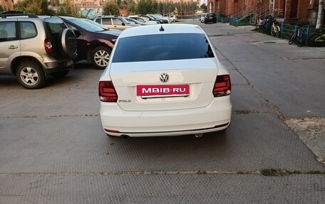 Volkswagen Polo VI (EU Market), 2019 год, 700 000 рублей, 2 фотография
