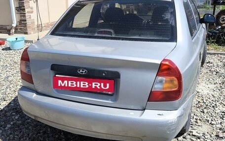 Hyundai Accent II, 2005 год, 250 000 рублей, 21 фотография