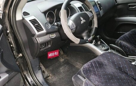 Mitsubishi Outlander III рестайлинг 3, 2012 год, 1 250 000 рублей, 5 фотография