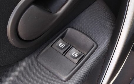 Renault Logan II, 2021 год, 1 590 000 рублей, 18 фотография