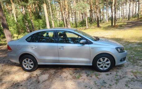 Volkswagen Polo VI (EU Market), 2011 год, 675 000 рублей, 12 фотография