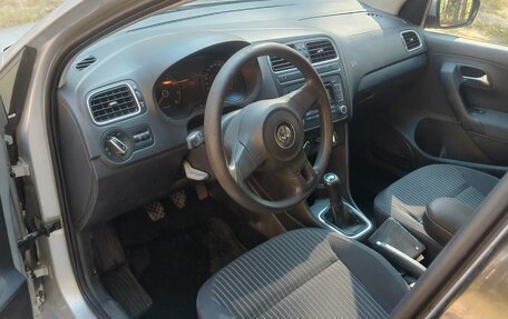 Volkswagen Polo VI (EU Market), 2011 год, 675 000 рублей, 14 фотография