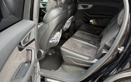 Audi Q7, 2018 год, 3 850 000 рублей, 8 фотография