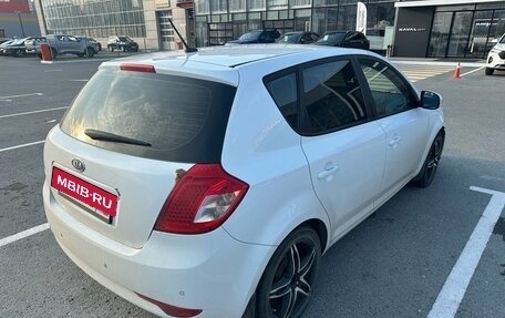 KIA cee'd I рестайлинг, 2012 год, 470 000 рублей, 2 фотография