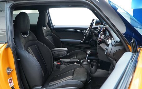 MINI Hatch, 2017 год, 2 183 077 рублей, 9 фотография