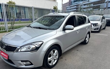 KIA cee'd I рестайлинг, 2010 год, 800 000 рублей, 1 фотография