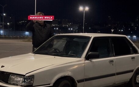 Toyota Camry, 1985 год, 150 000 рублей, 3 фотография