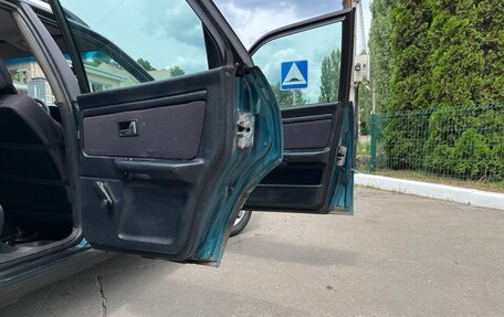 Audi 80, 1993 год, 299 999 рублей, 7 фотография