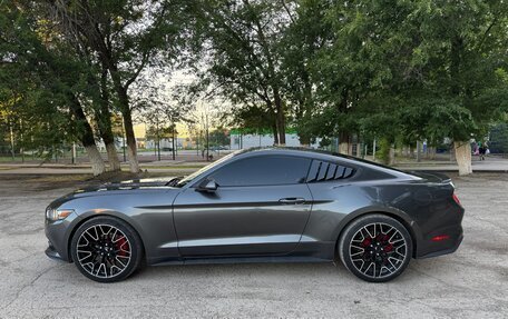 Ford Mustang VI рестайлинг, 2016 год, 2 450 000 рублей, 9 фотография