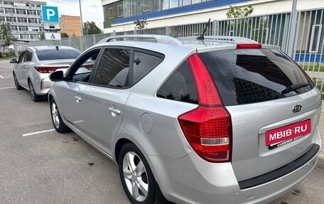 KIA cee'd I рестайлинг, 2010 год, 800 000 рублей, 4 фотография