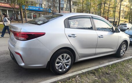 KIA Rio IV, 2019 год, 1 350 000 рублей, 1 фотография