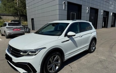 Volkswagen Tiguan II, 2022 год, 3 650 000 рублей, 1 фотография